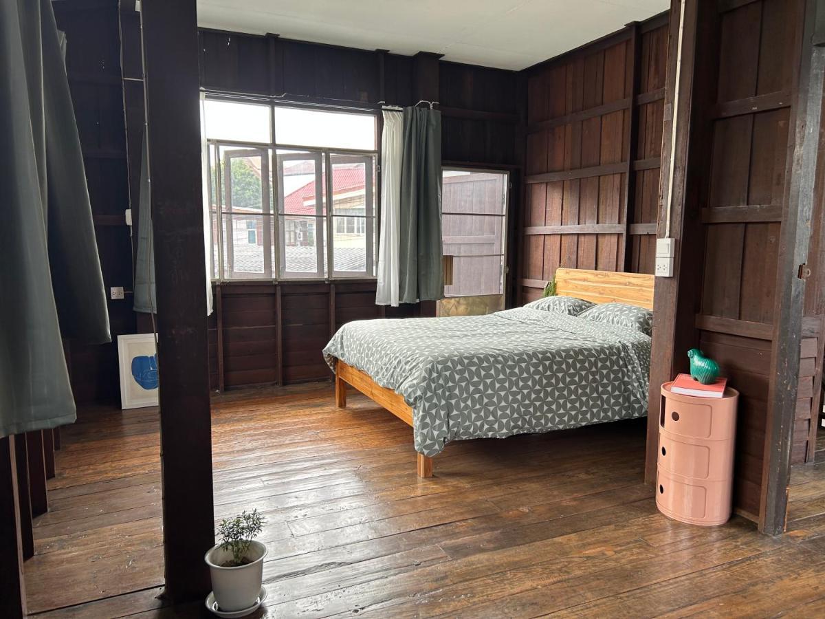 Cozy Villa In Chiangmai Old Town チエンマイ エクステリア 写真